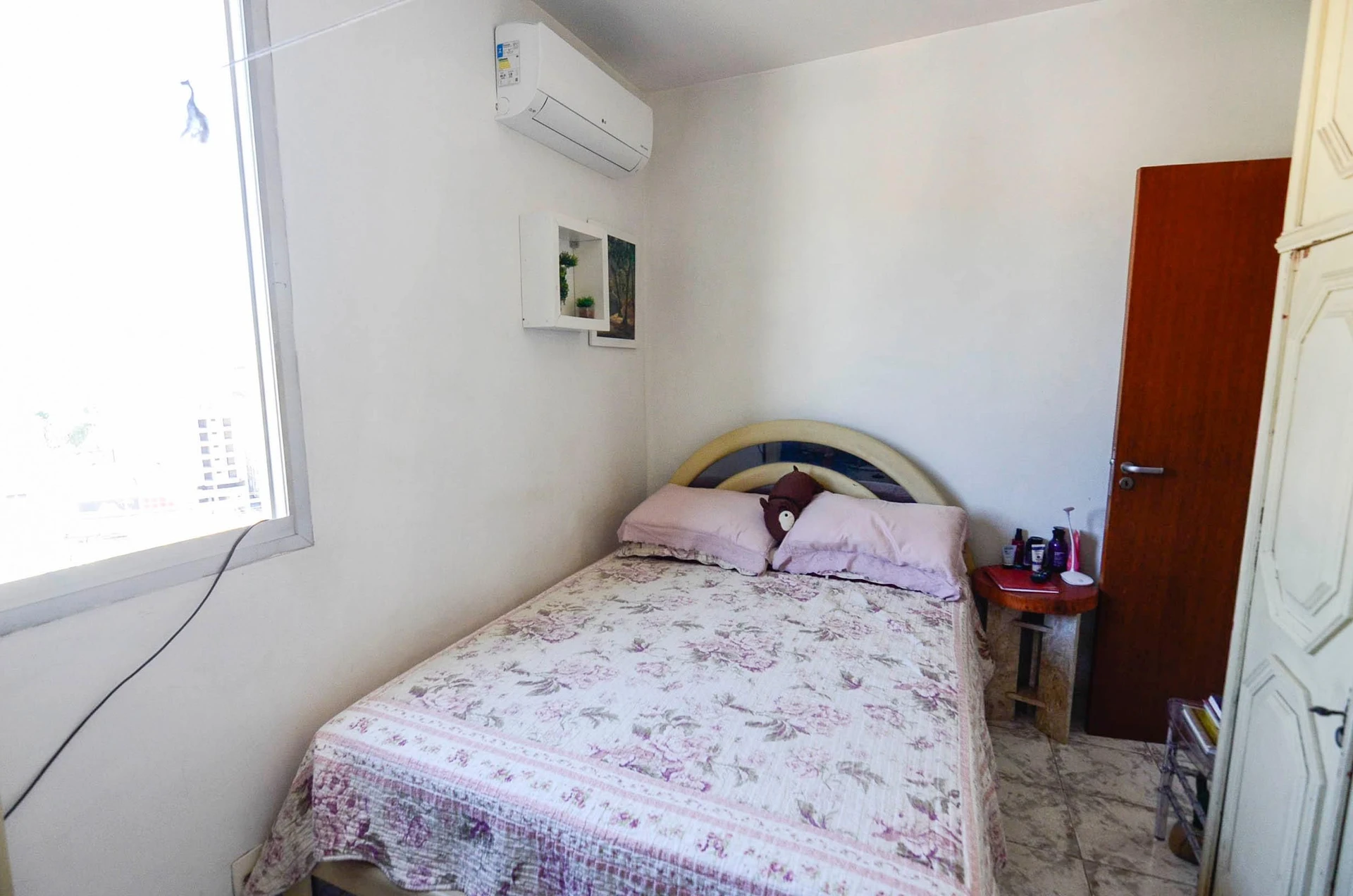Apartamento mobiliado com 3 quartos e fogão a gás — photo 35