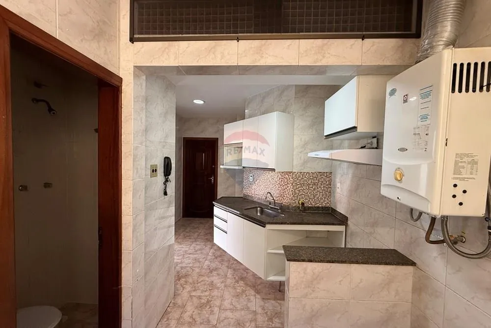 Apartamento sem mobília com 93 m² e 3 quartos — photo 3