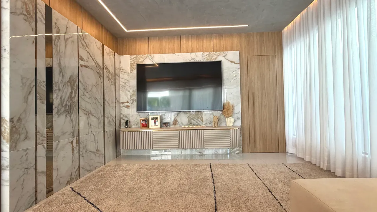 Furnished house with 4 bedrooms and 5 bathrooms — photo 23