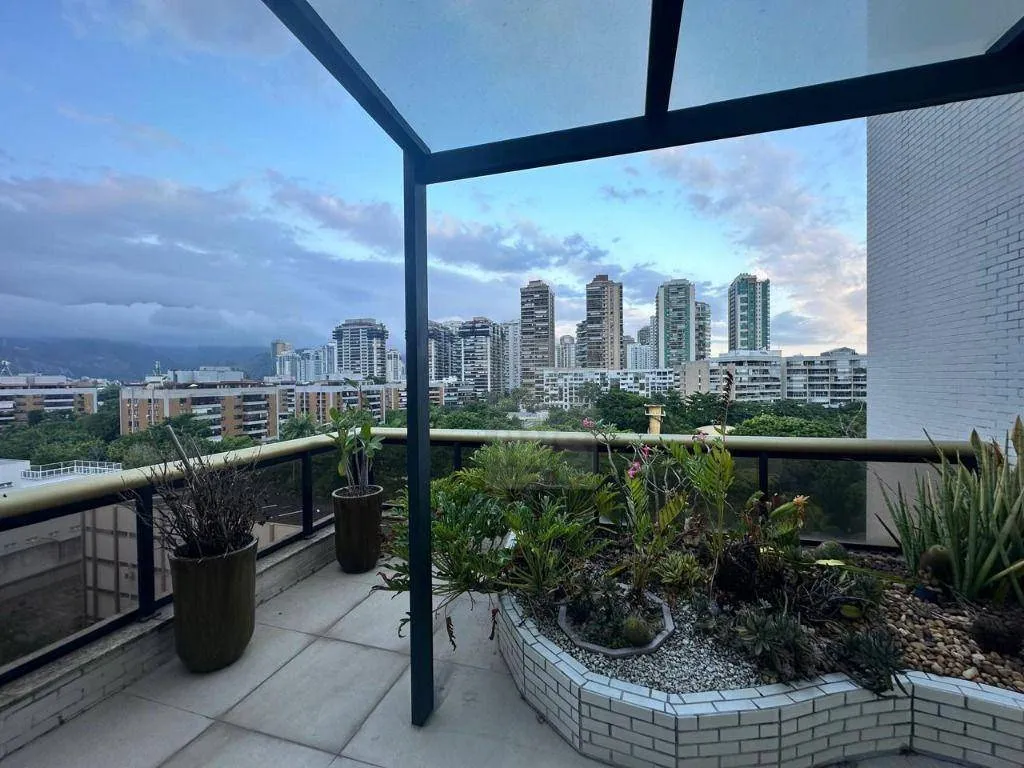Furnished duplex penthouse with enclosed balcony — photo 38