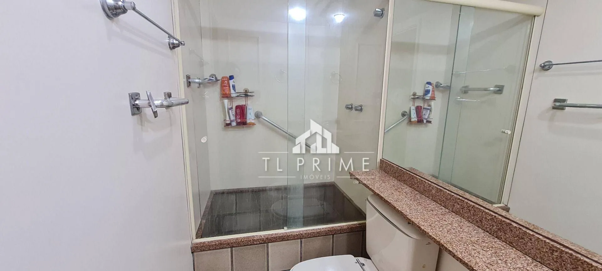 Apartamento de 3 dormitórios com 4 banheiros e varanda — photo 24