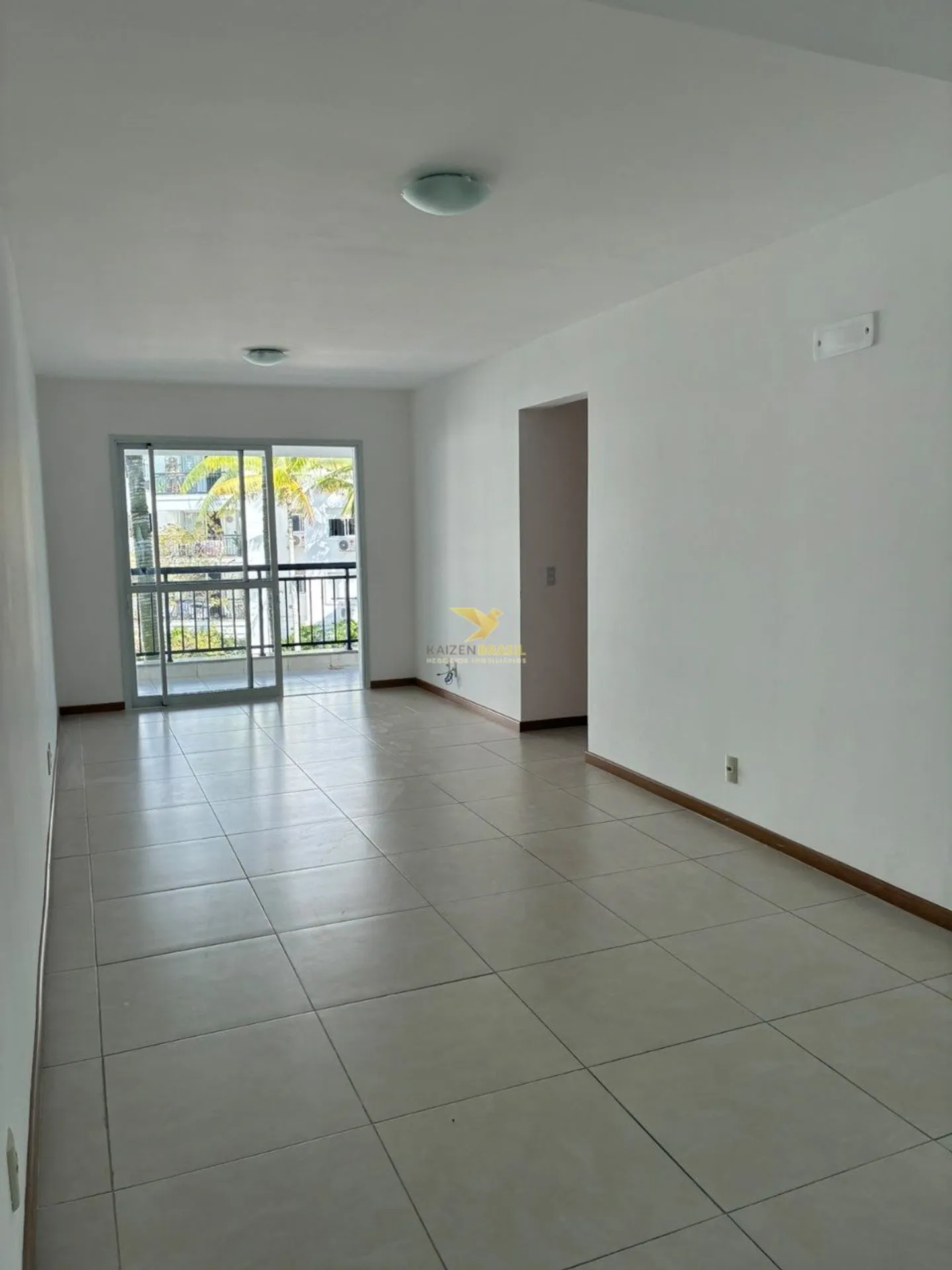 3-bedroom apartment, 1 with its own bathroom, 97 m² — photo 30