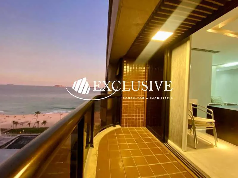 Apartamento mobiliado com 2 quartos e 3 banheiros — photo 18