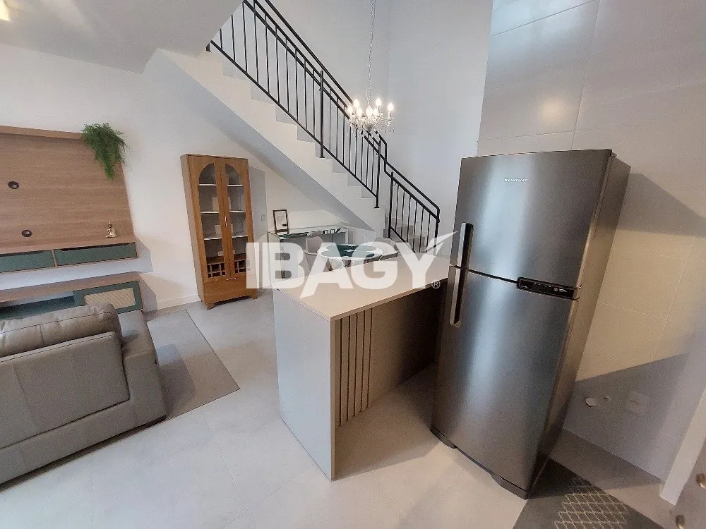 Loft mobiliado de 60 m² com 1 suíte e lavabo — photo 3