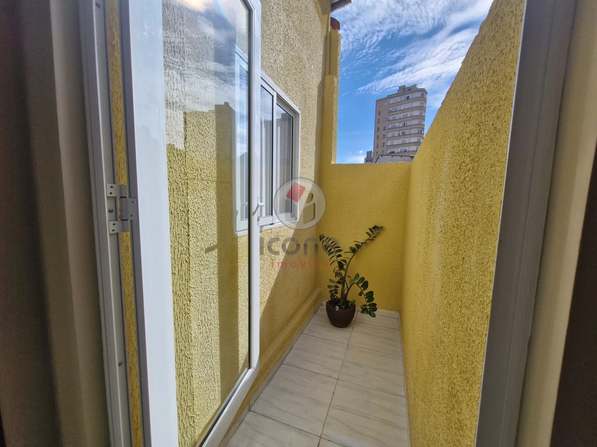 Furnished 1-bedroom apartment with no parking, 32 m² — photo 34