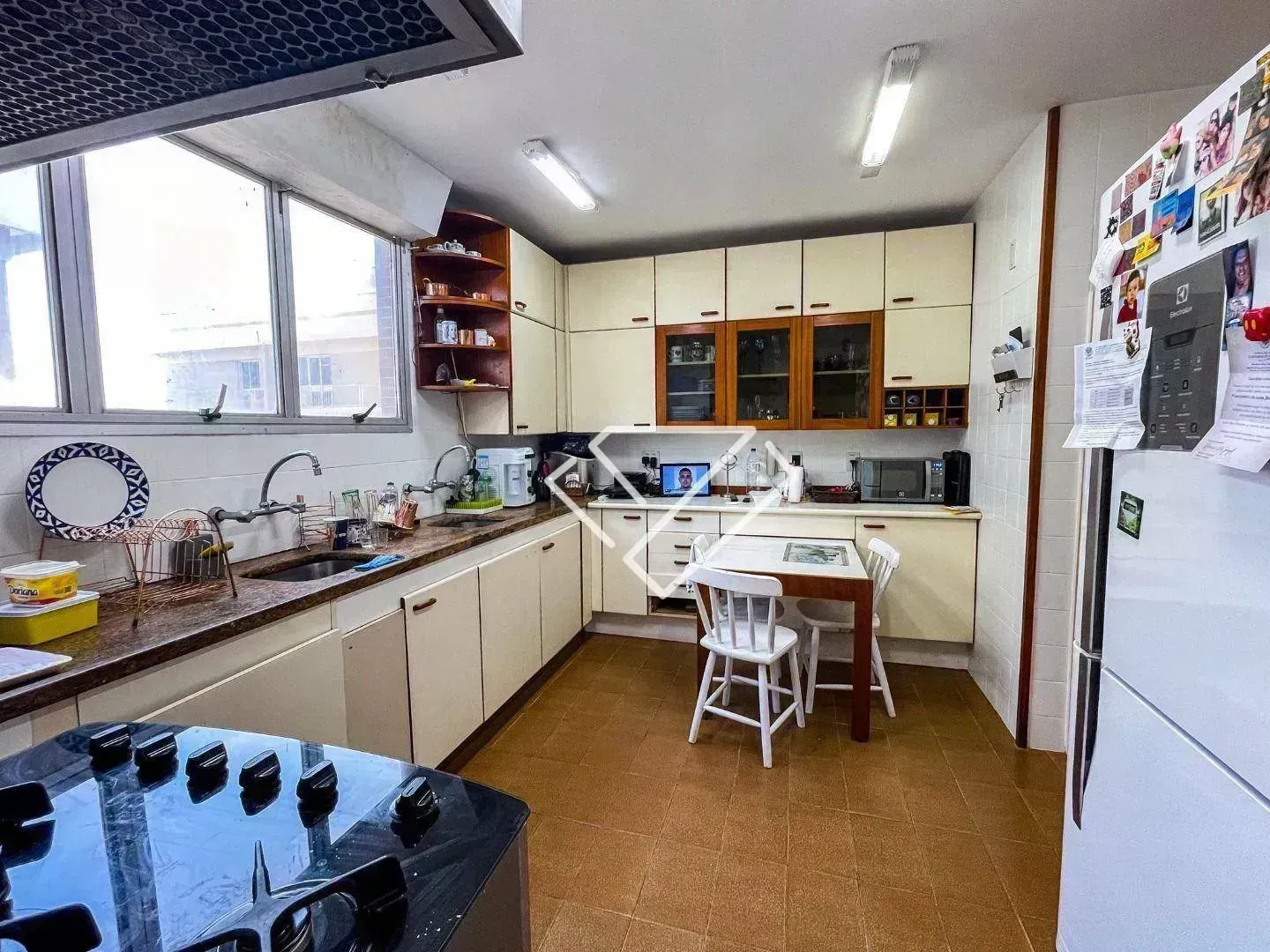 4-bedroom penthouse apartment with 4 baths and 420 m² — photo 23