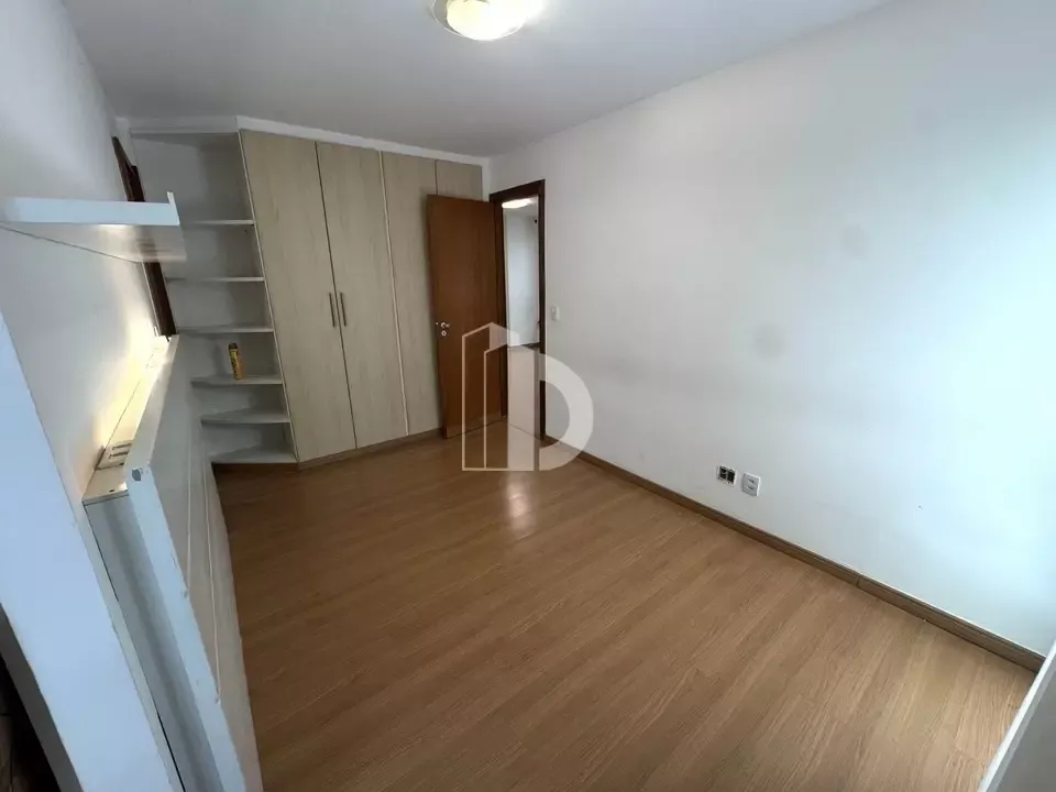 2-bedroom apartment in a building with a sauna — photo 12