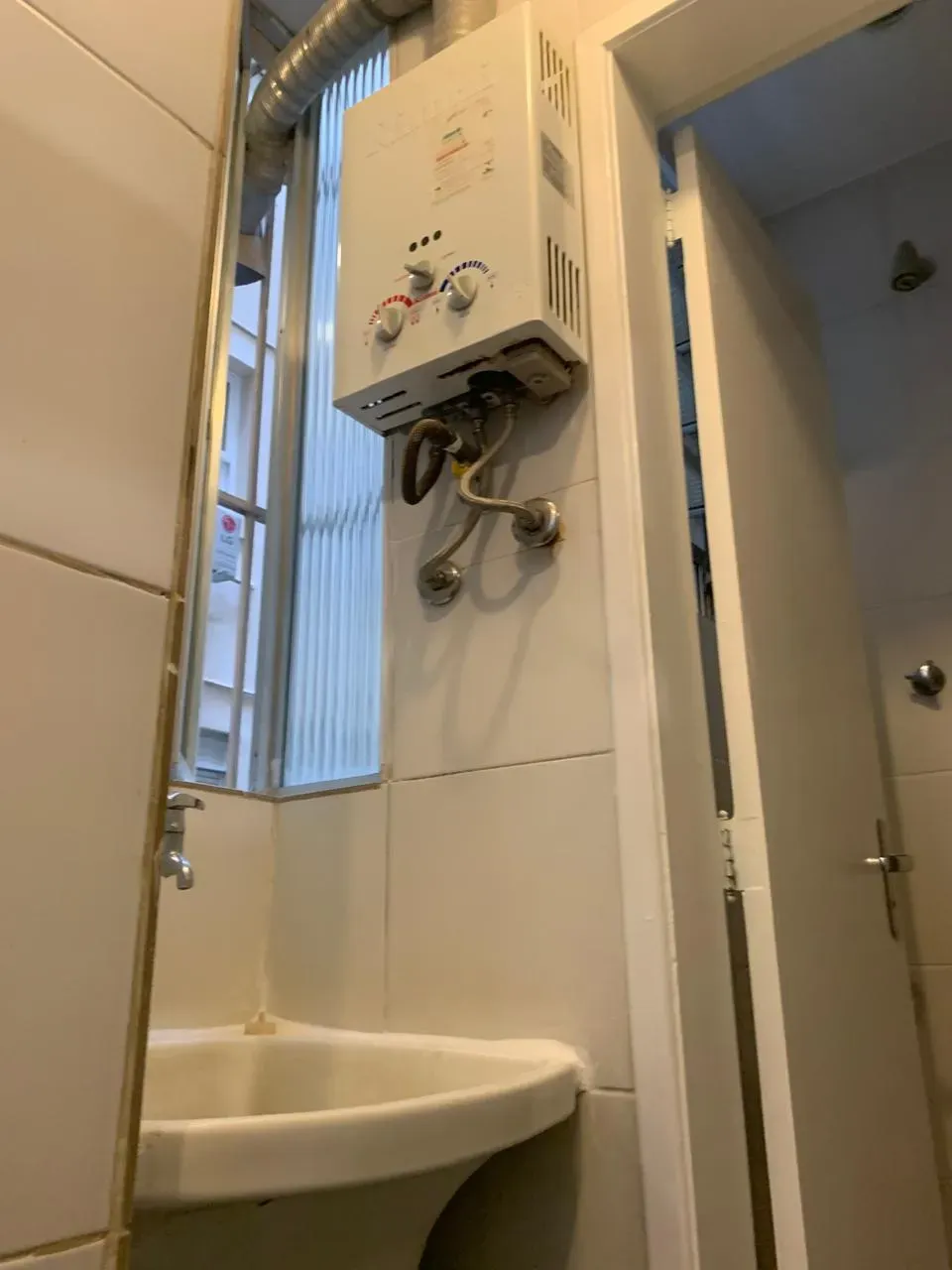 105 m² rental apartment with 3 bedrooms and separate kitchen — photo 20