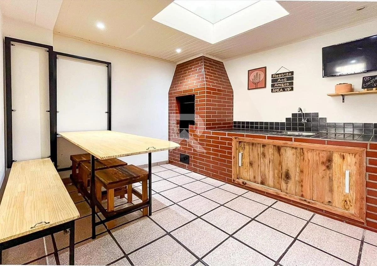 100 m² house with a grill on the balcony and a home office — photo 7