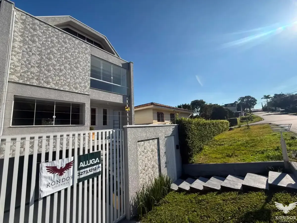 House with suite, 2 bedrooms, 232 m² and 3 parking spots — photo 2
