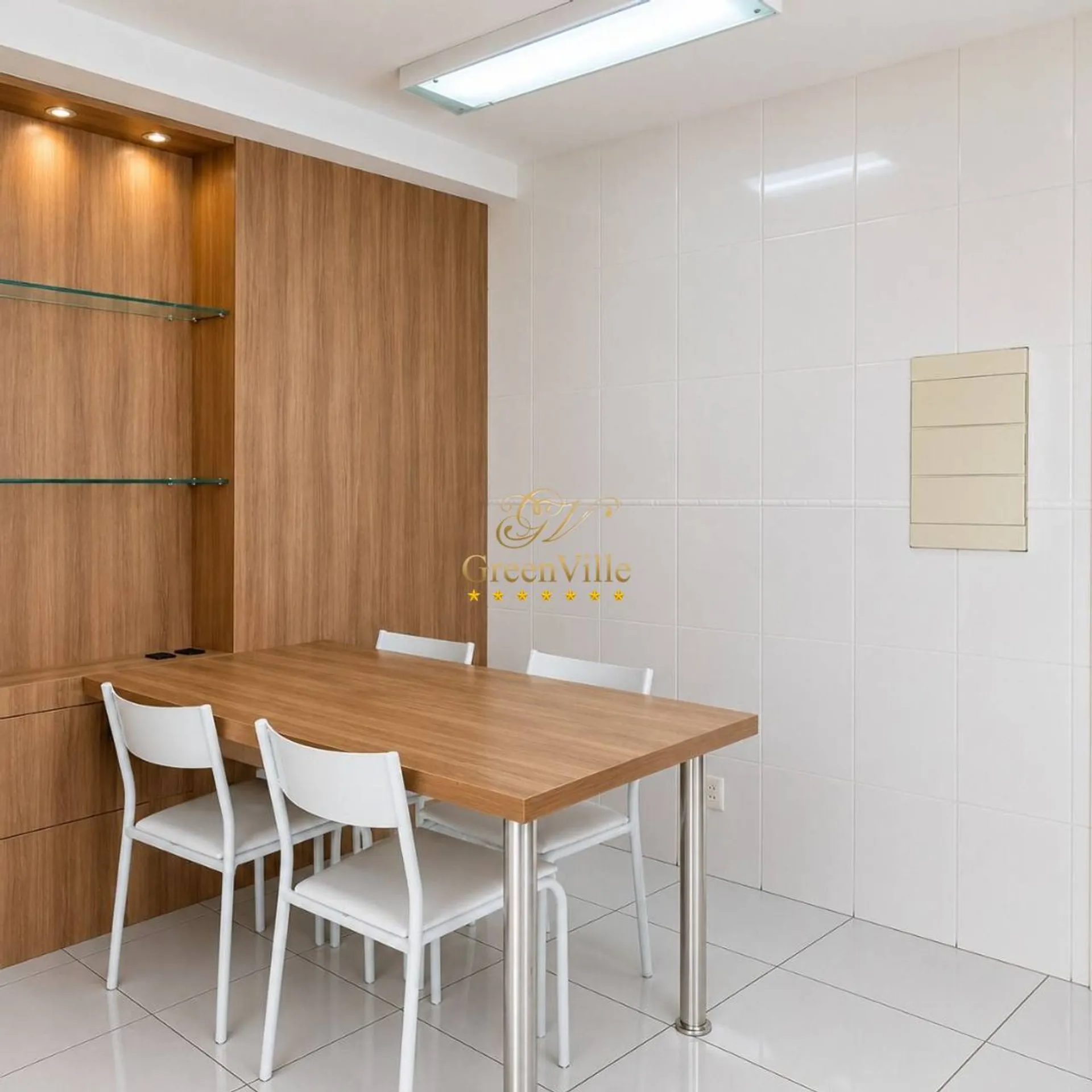 Apartment on the 4th floor with a bathtub — photo 10