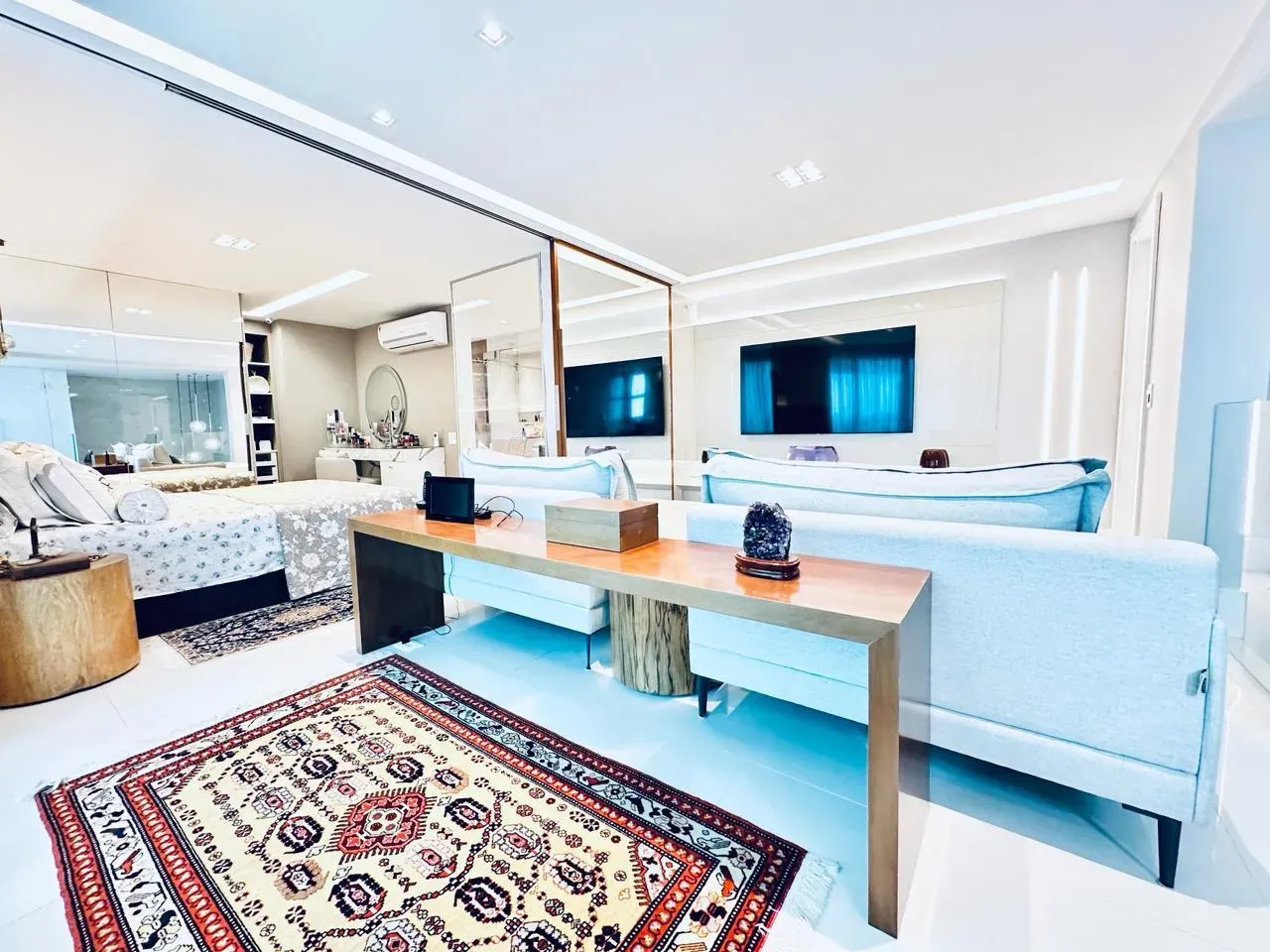 3-bedroom apartment in a building with a sauna — photo 24