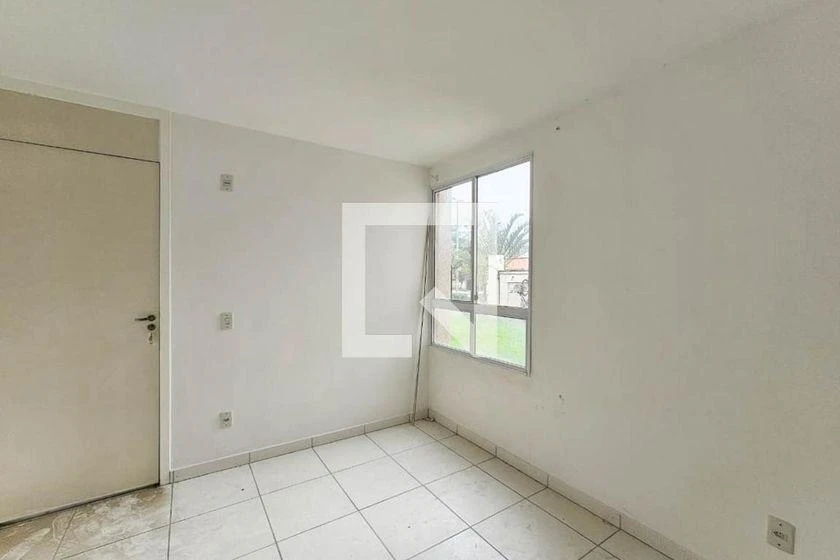 2-bedroom apartment in a building with a gym — photo 16