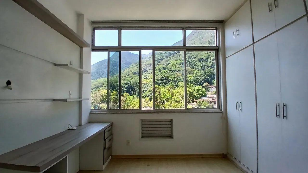 Vista a la montaña y 3 dormitorios: departamento de 148 m² — photo 11
