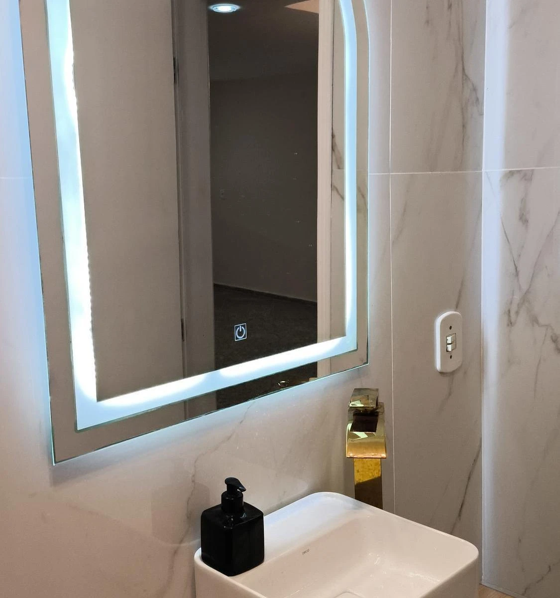 Casa com 4 suítes e 350 m², cozinha com fogão a gás — photo 14