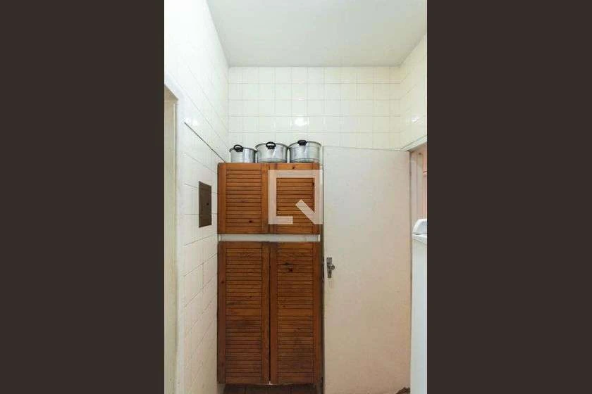 Furnished 2-bedroom apartment with 65 m² — photo 8