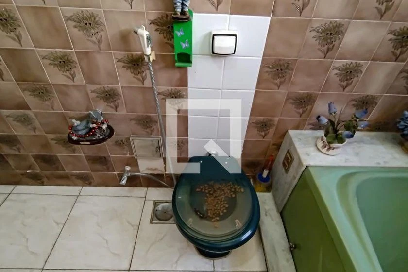 Rental house with 4 bedrooms and 600 m² — photo 28