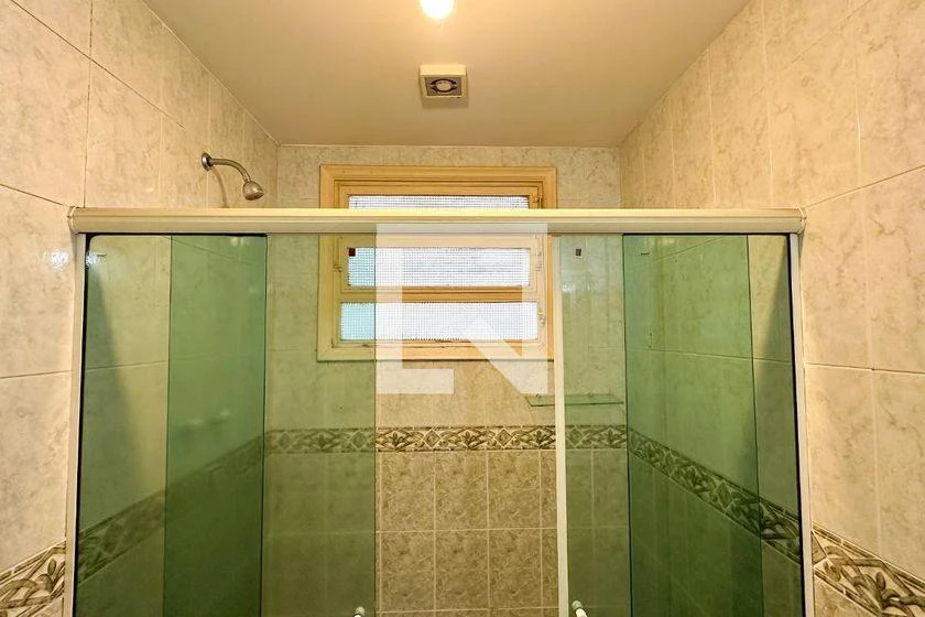 154 m² apartment with 3 bedrooms and 1 parking spot — photo 41