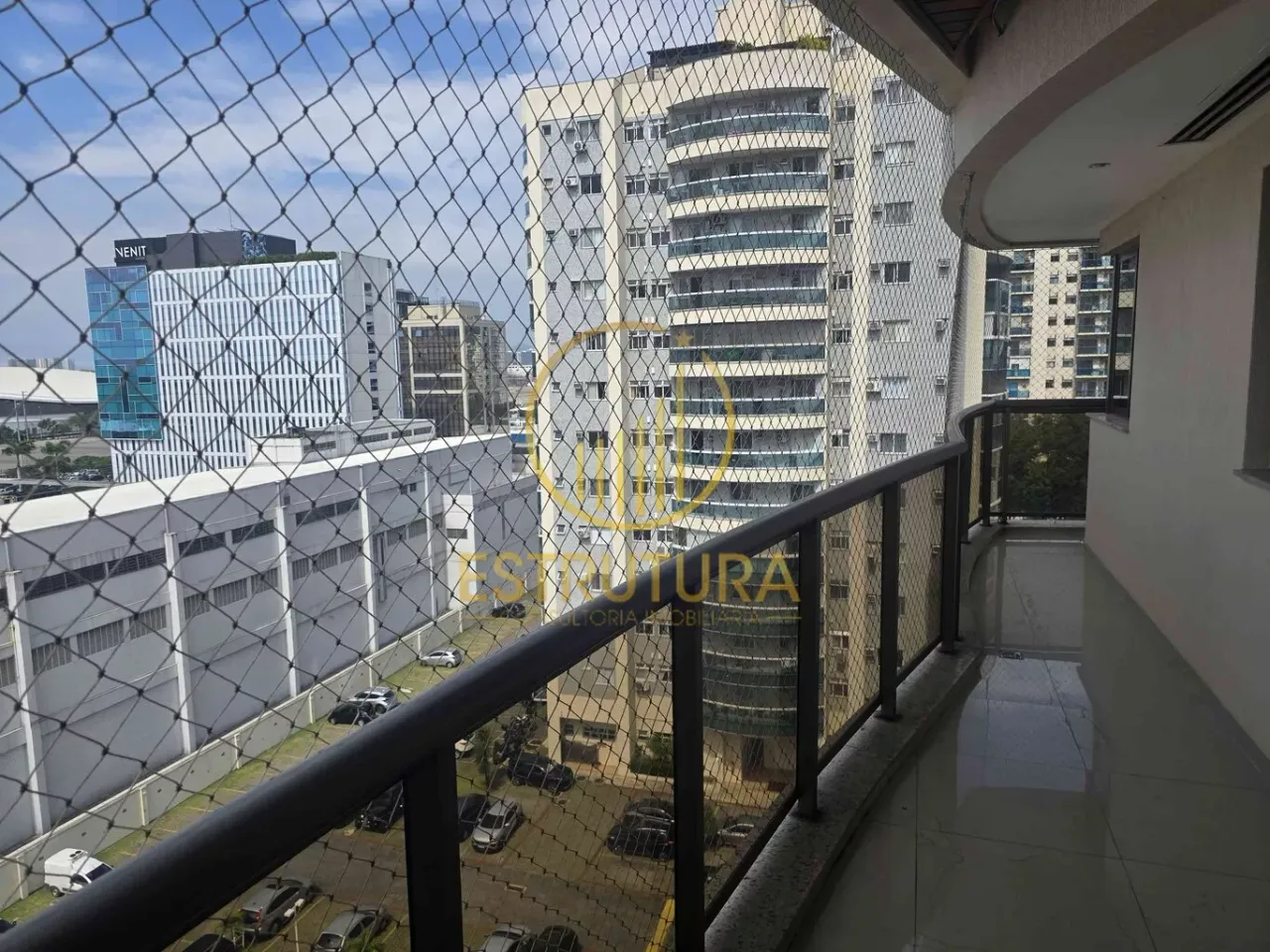 Apartamento com cozinha americana e 3 quartos — photo 9