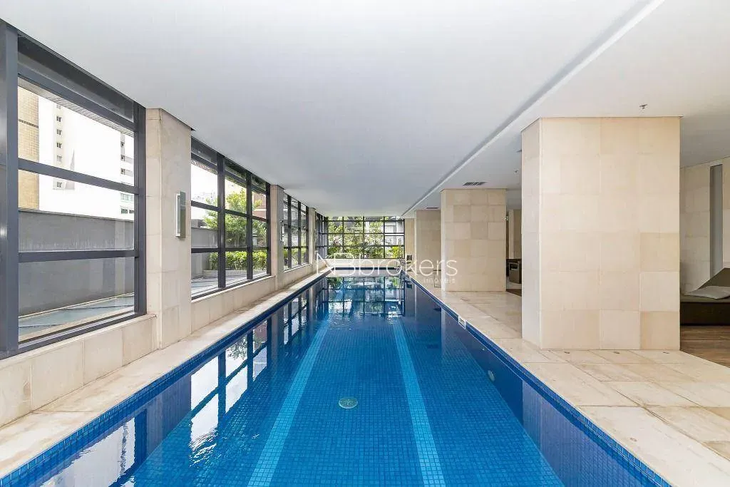 Furnished 68 m² apartment with 1 en-suite bedroom — photo 62