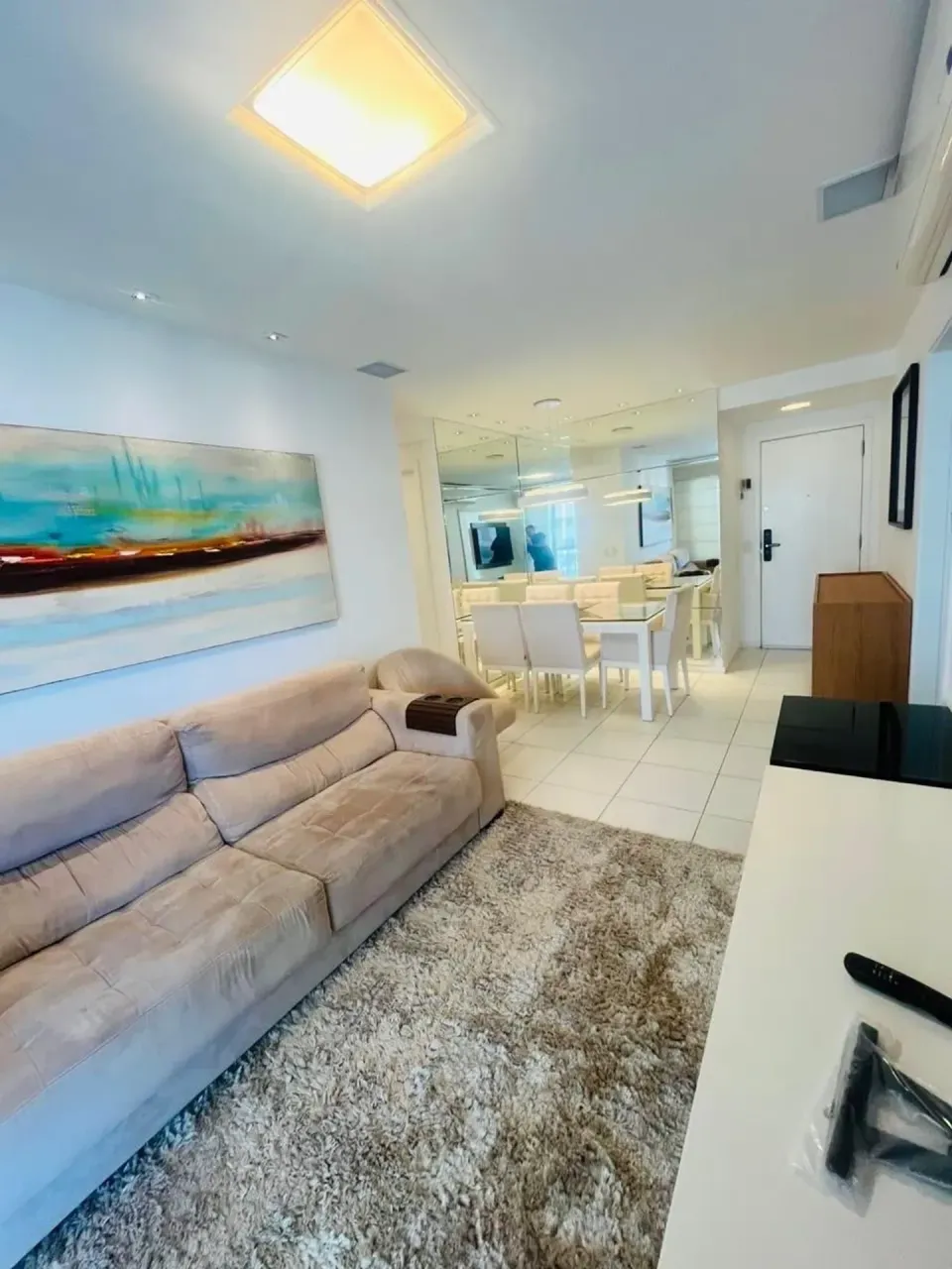 2-bedroom apartment with 2 bathrooms and a balcony — photo 3