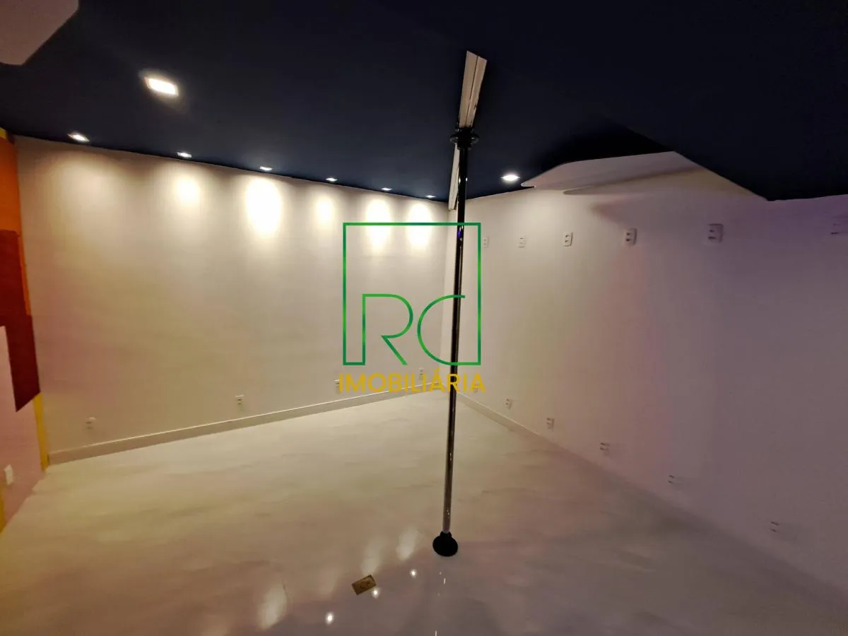 Casa de condomínio para alugar com 5 quartos e 900 m² — photo 35