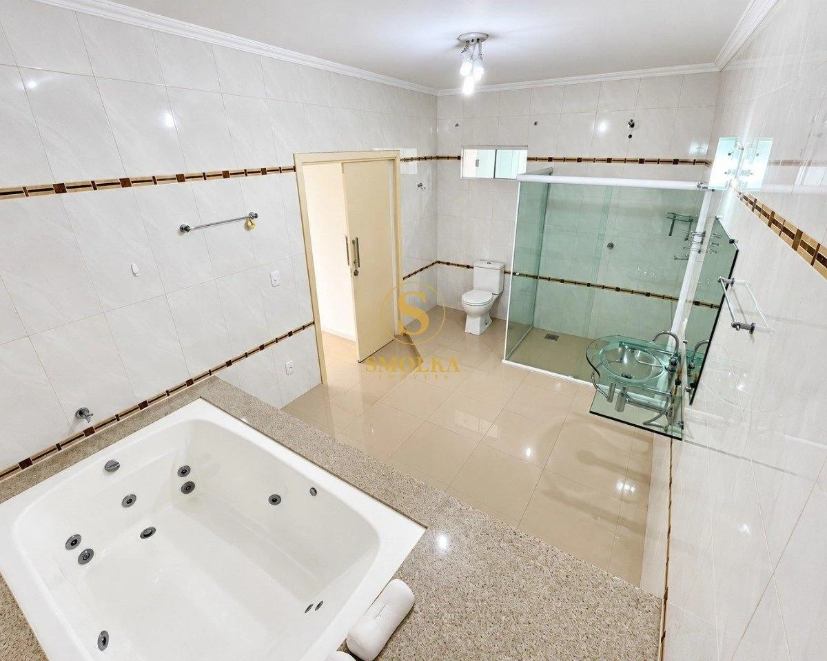 Дом с 5 спальнями и гардеробной, Флорианополис — photo 13