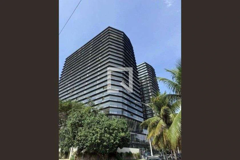 Apartamento de 2 quartos com varanda de vidro 146 m² — photo 6