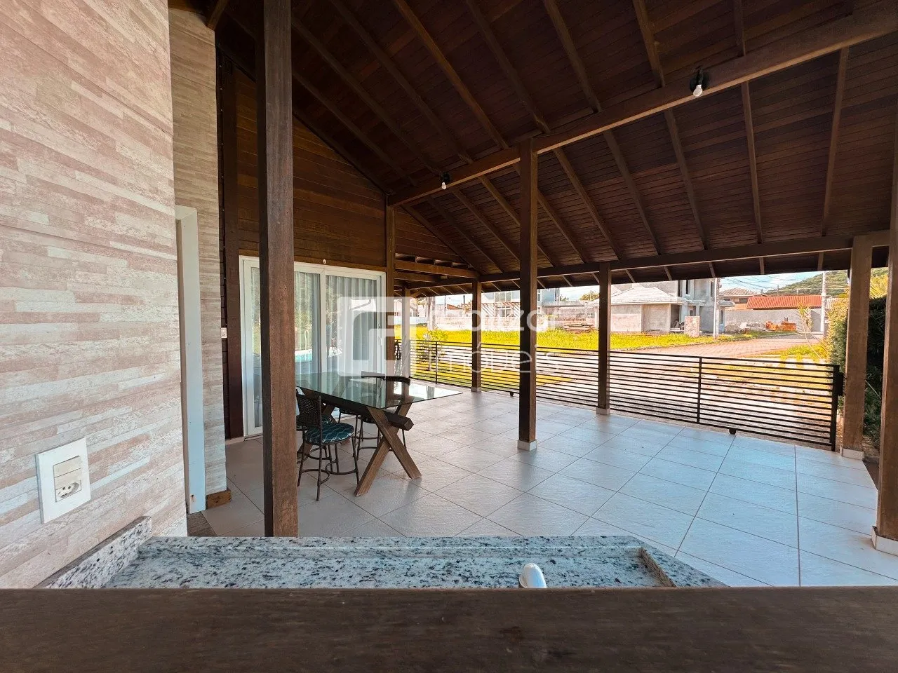 Casa amueblada, 240 m², con chimenea — photo 27