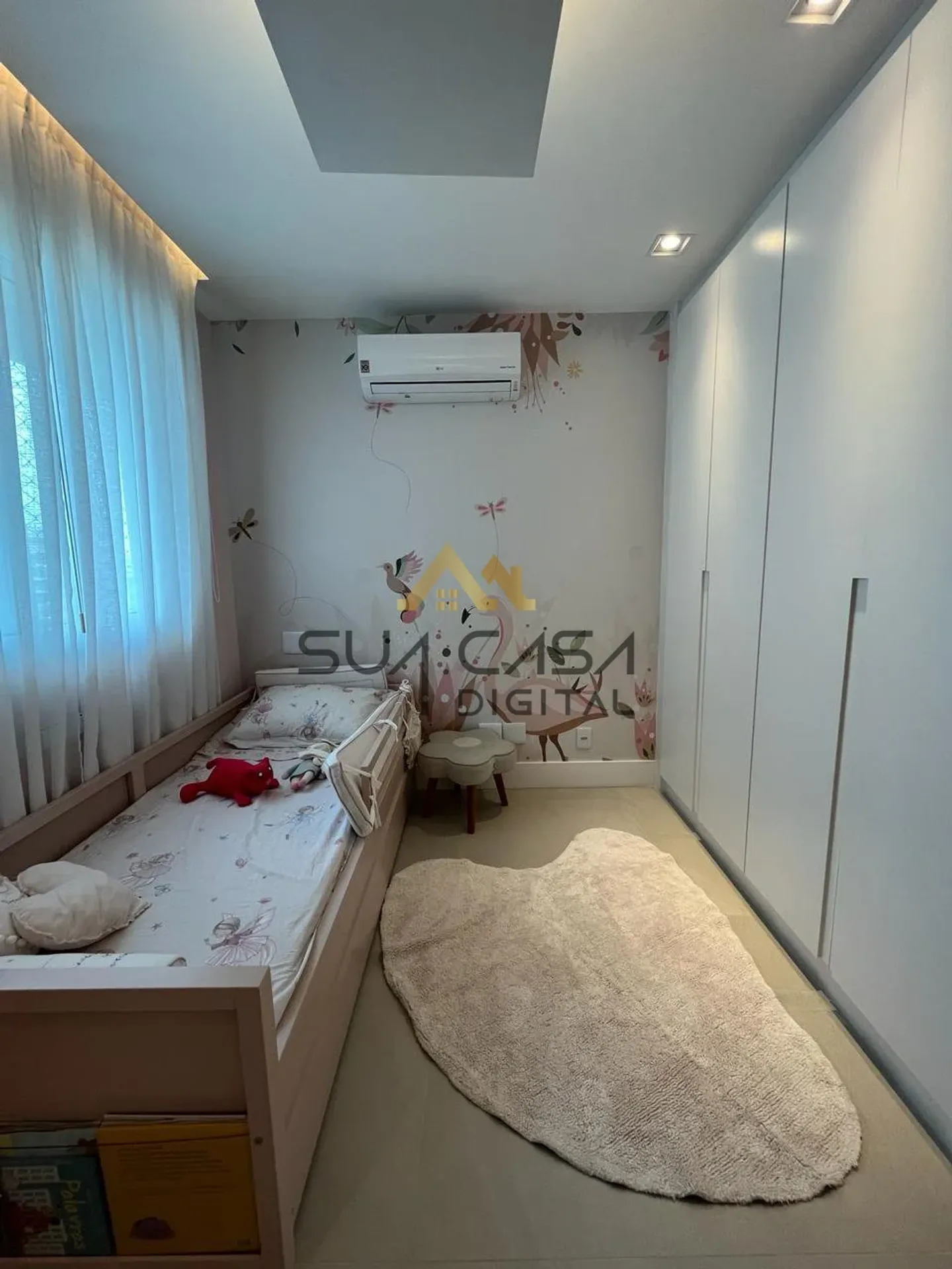 Furnished 3-bedroom apartment with 4 bathrooms and terrace — photo 25