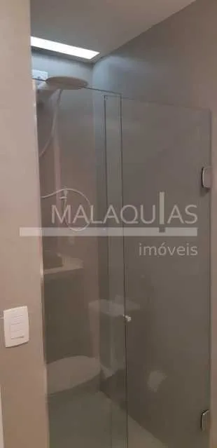 1-bedroom apartment with enclosed kitchen and balcony — photo 18