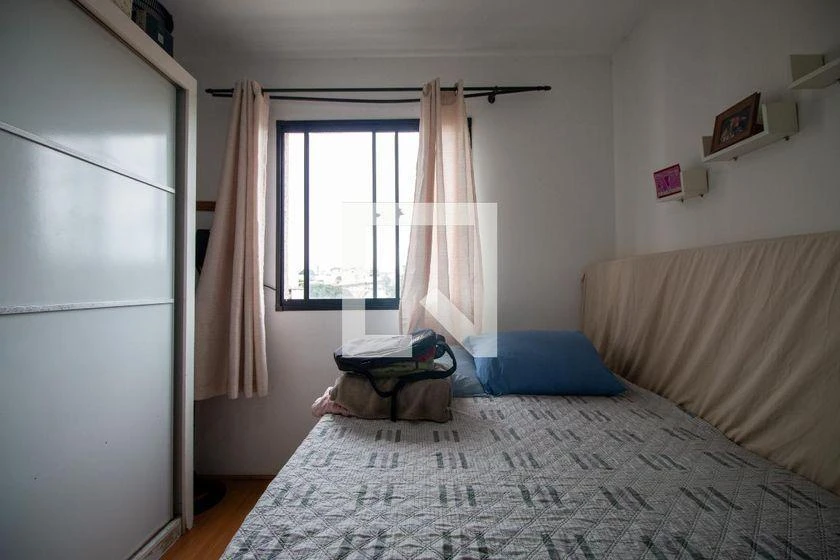 Furnished 52 m² apartment with 2 bedrooms and balcony — photo 11