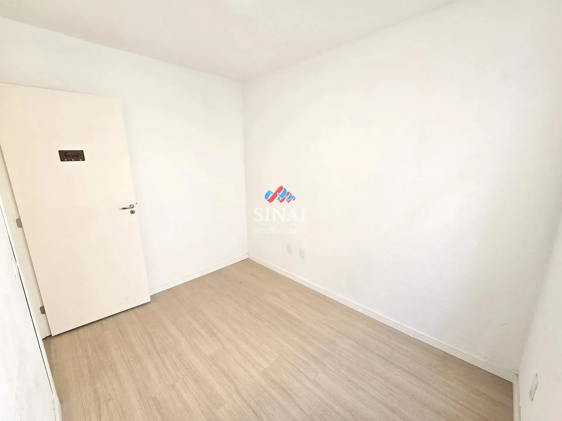 Квартира с 2 спальнями, парковкой и кухней open-plan — photo 13
