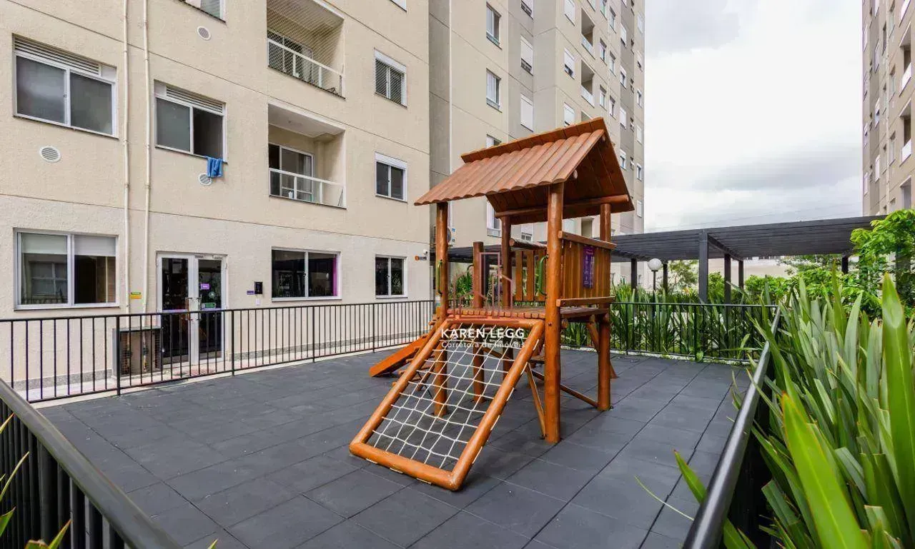 Furnished apartment with 2 bedrooms and private BBQ — photo 37