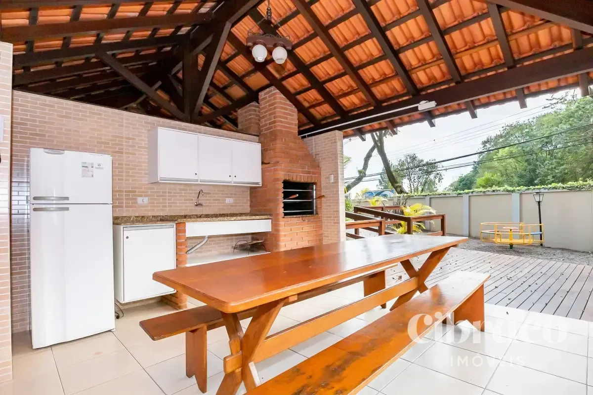 Apartamento mobiliado com 3 quartos e cozinha com fogão a gás — photo 16
