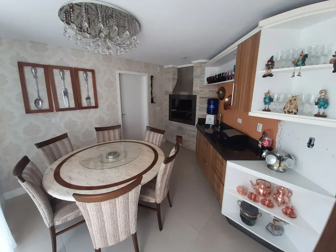 Furnished house with 3 bedrooms and open-plan kitchen — photo 6