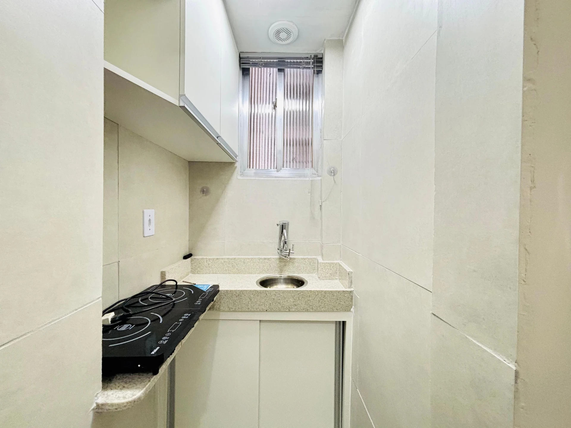 Furnished apartment, 30 m², with a washing machine — photo 5