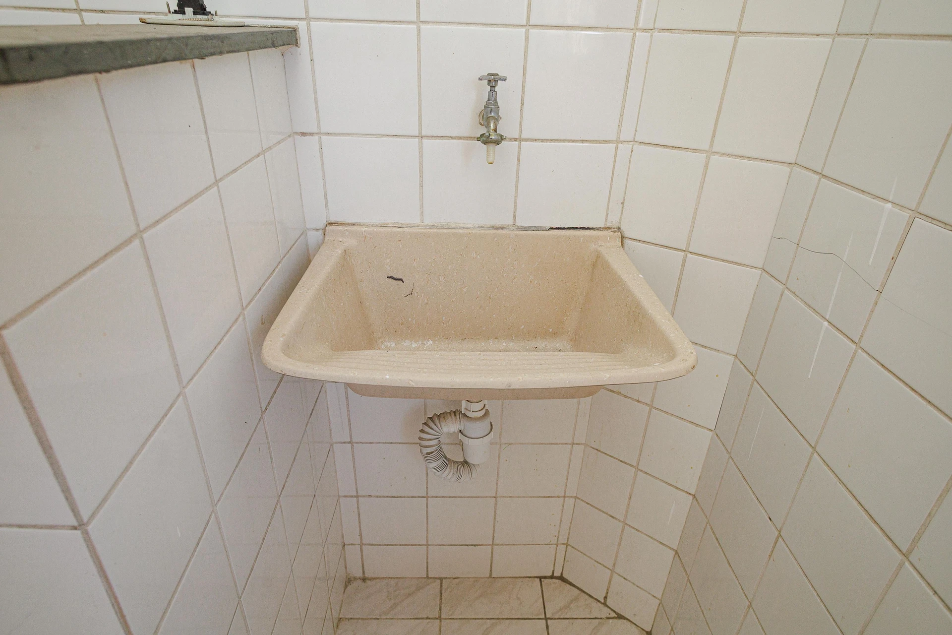 Unfurnished apartment with 2 bedrooms and 1 parking spot — photo 10