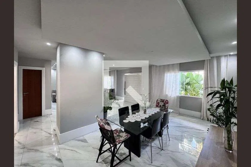 Condominium house with 4 en-suite bedrooms and 800 m² — photo 12
