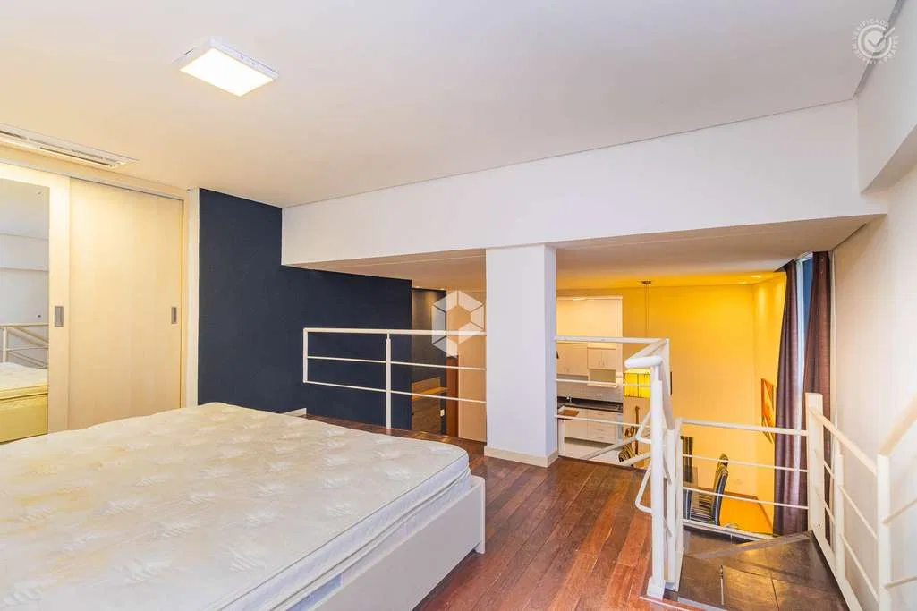 Furnished apartment, 65 m², with floor-to-ceiling windows — photo 13