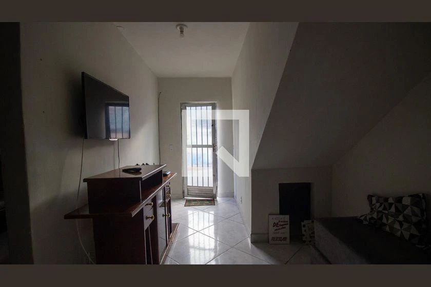 Furnished 1-bedroom apartment with 2 bathrooms — photo 20
