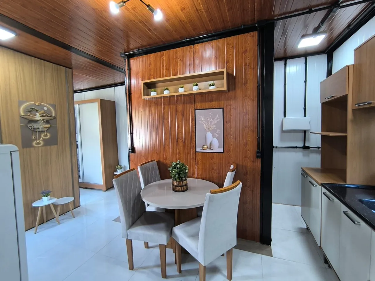 Mountain view in a one-bedroom house, 36 m² — photo 10