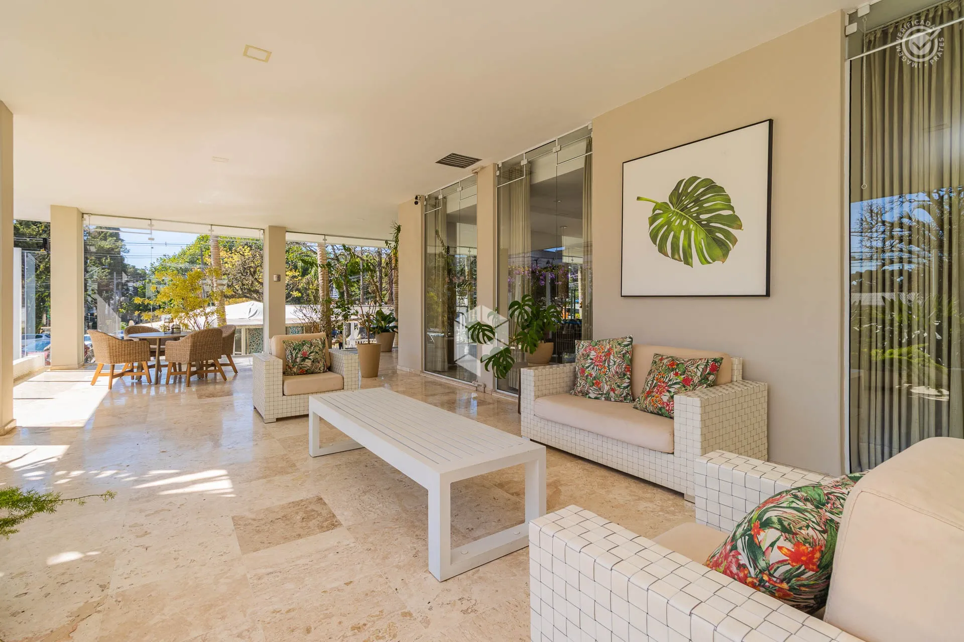 3-bedroom apartment with 189 m² and 1 parking space — photo 40