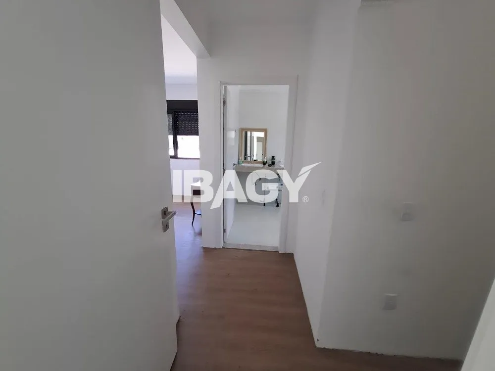 Furnished house with 4 en-suites and 220 m², no parking — photo 36