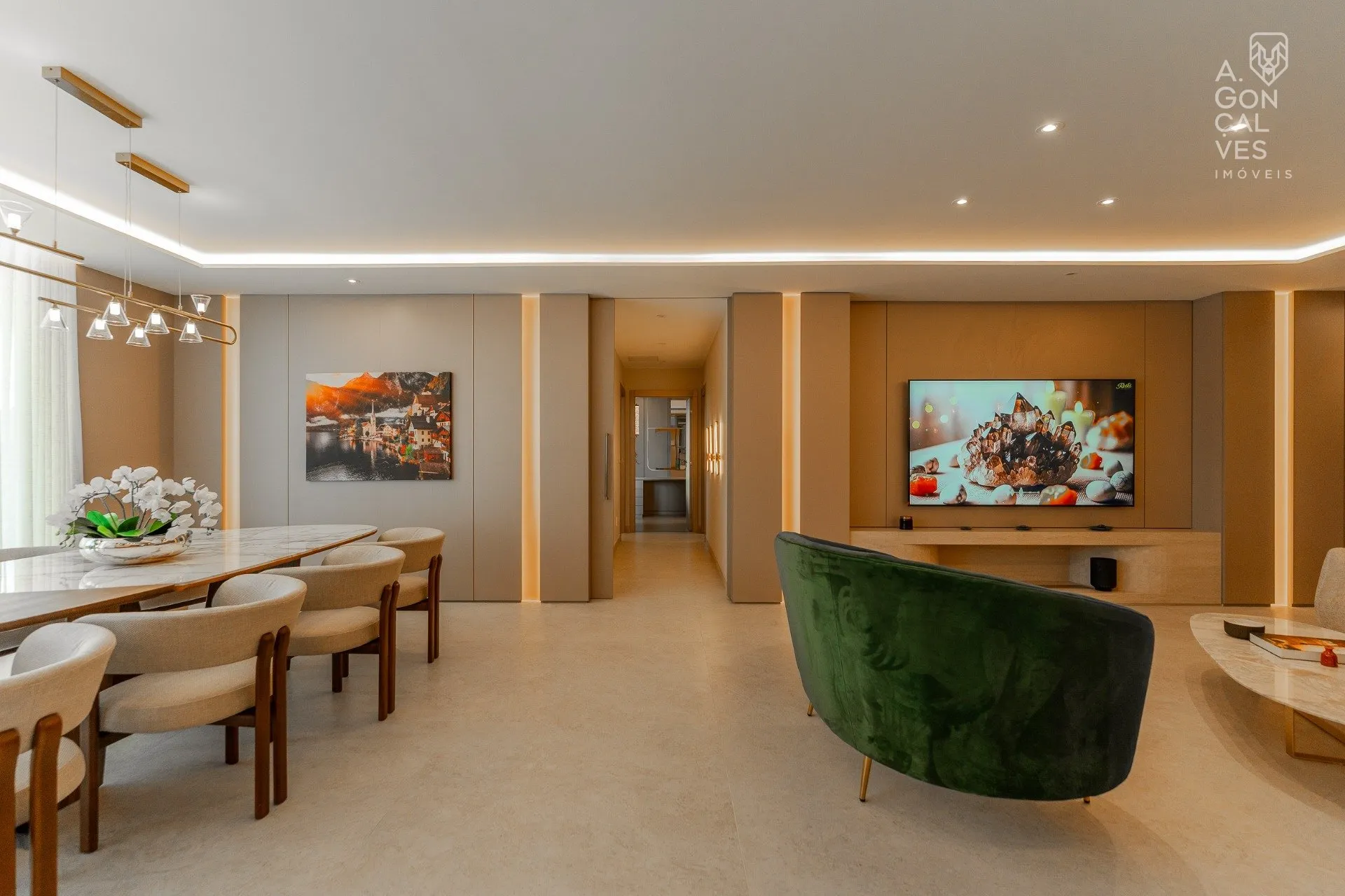 Furnished apartment with 3 suites and 257 m² — photo 26