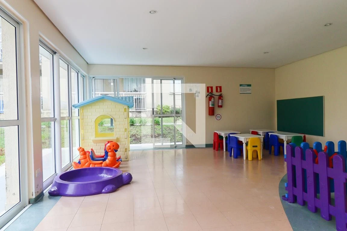 2-bedroom apartment with a glass-enclosed balcony — photo 37
