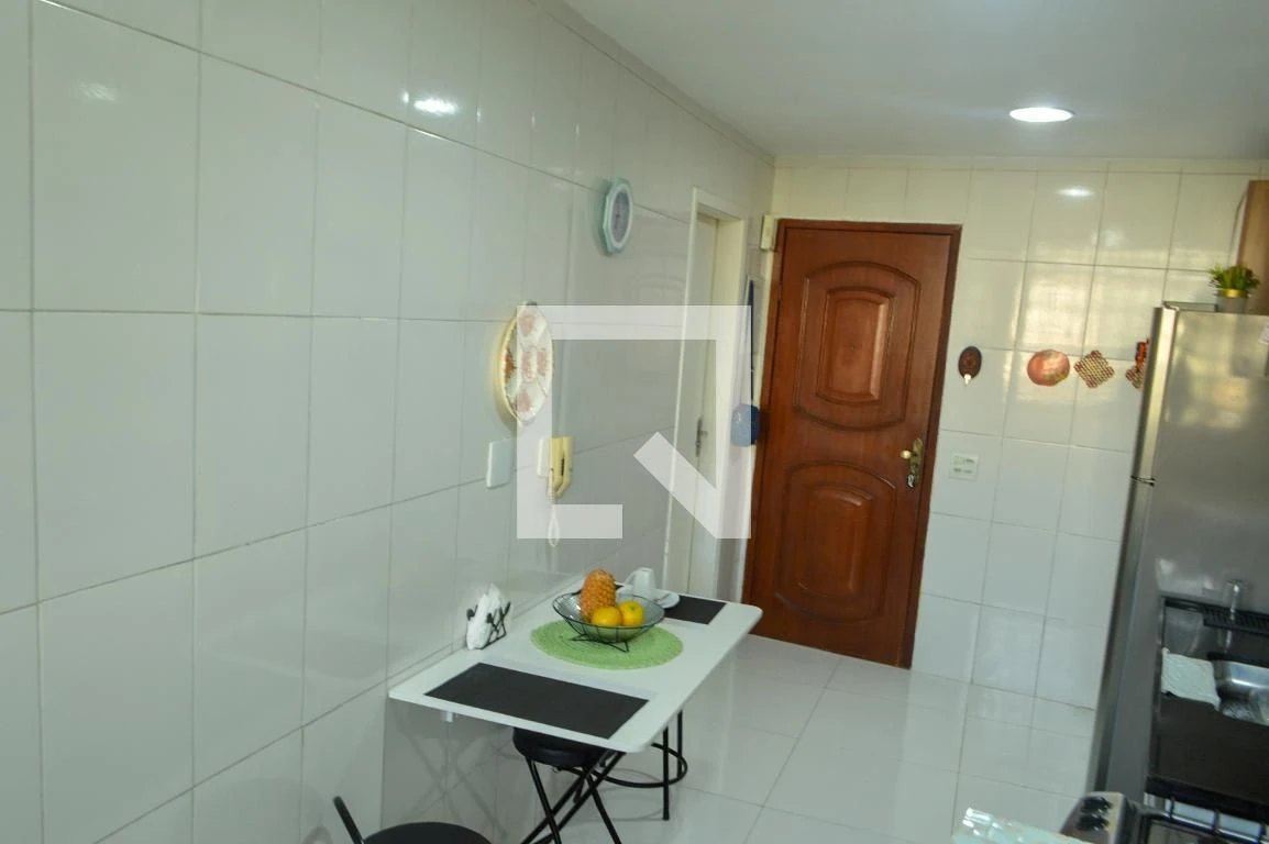 Furnished 2-bedroom apartment with an en-suite — photo 26