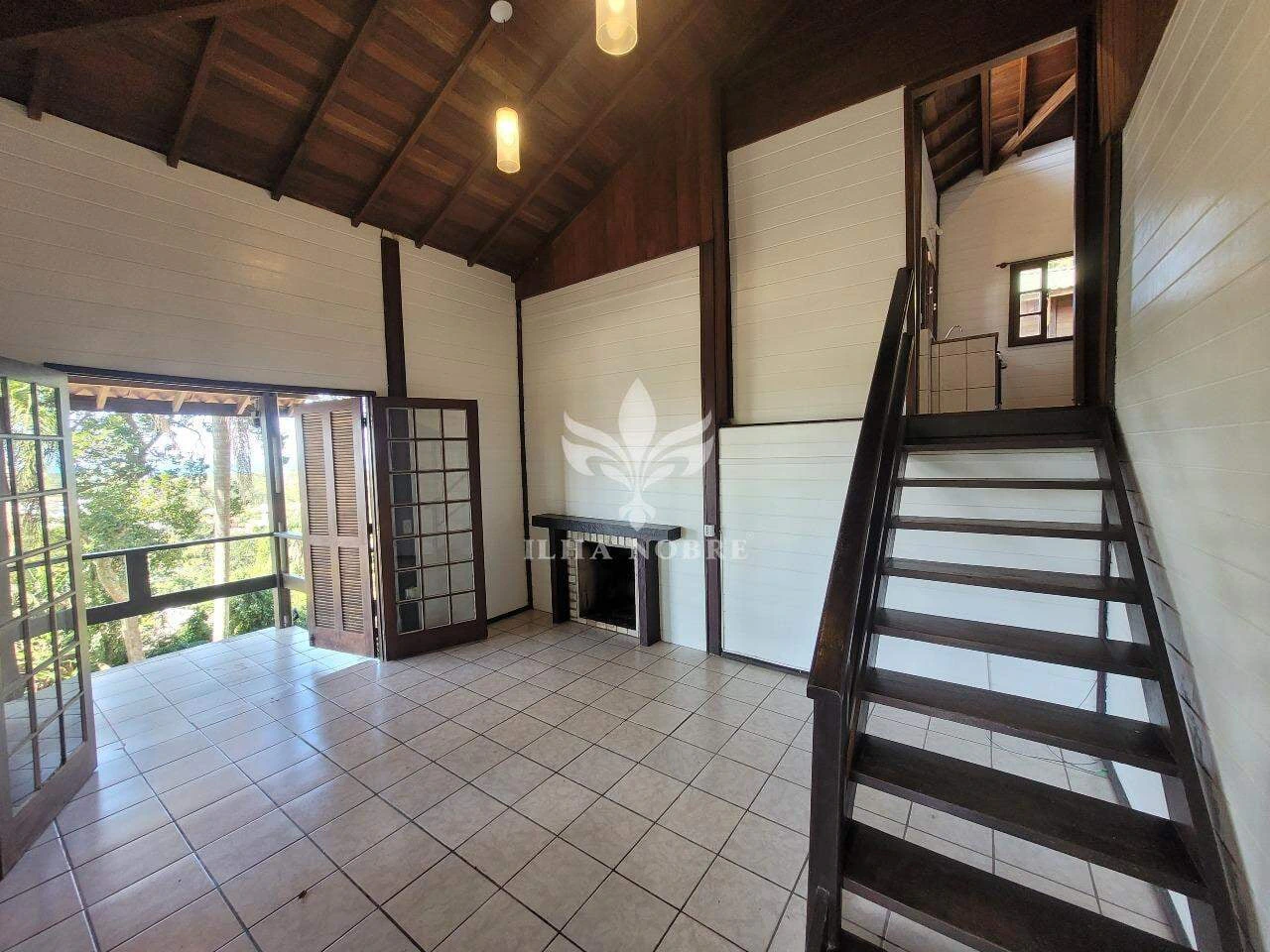95 m² house with 2 bedrooms and balcony, 1 parking spot