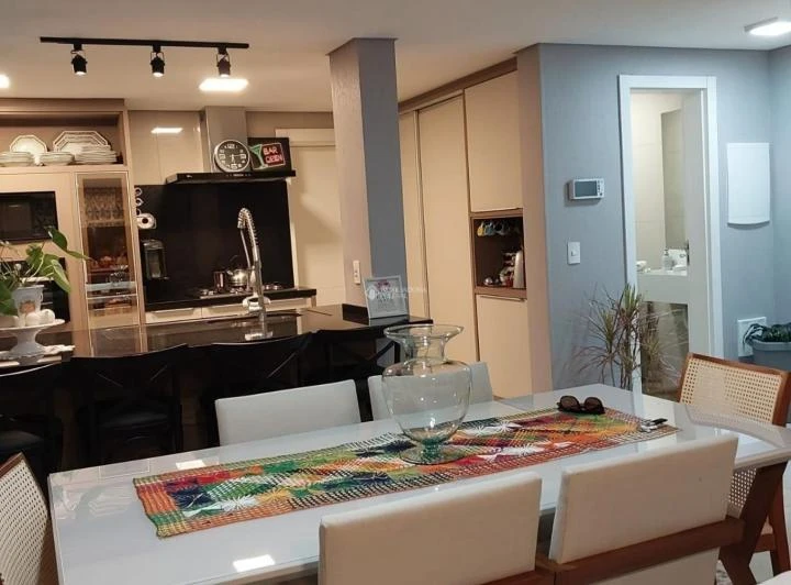 Furnished 360 m² house with 3 bedrooms and 2 bathrooms — photo 5