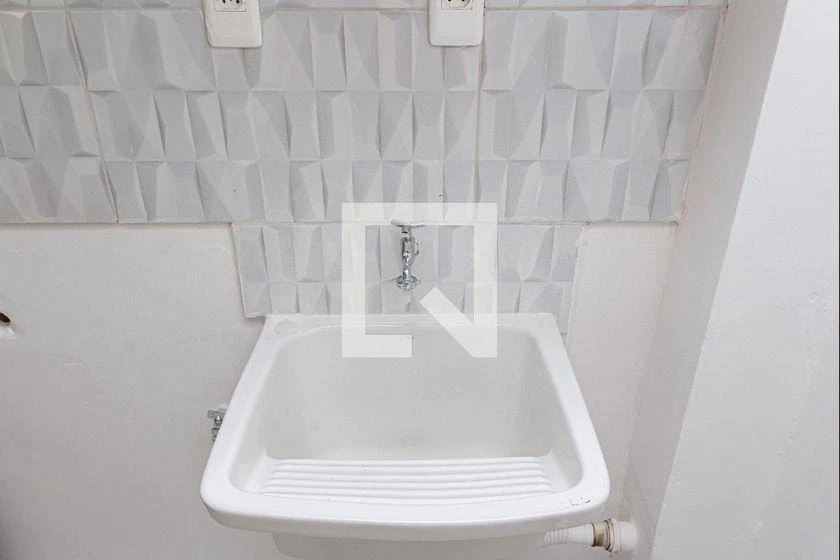 Unfurnished 1-bedroom apartment with 25 m² — photo 42